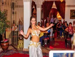 Dinner Cruise on the Nile with Belly Dancing Show